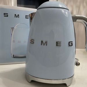 SMEG Retro Electric Kettle